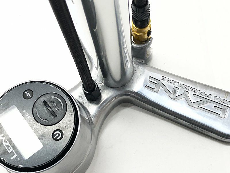 未使用品 レザイン LEZYNE フロアポンプ CNC デジタル ドライブ CNC